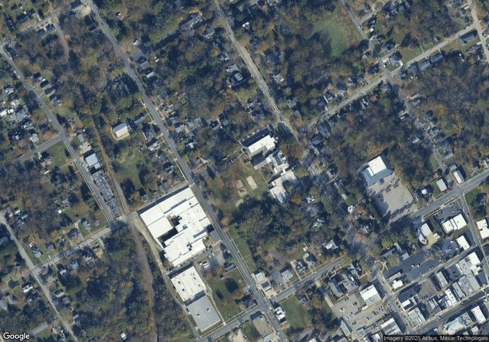 223 College St, Oxford, NC 27565 - photo 1