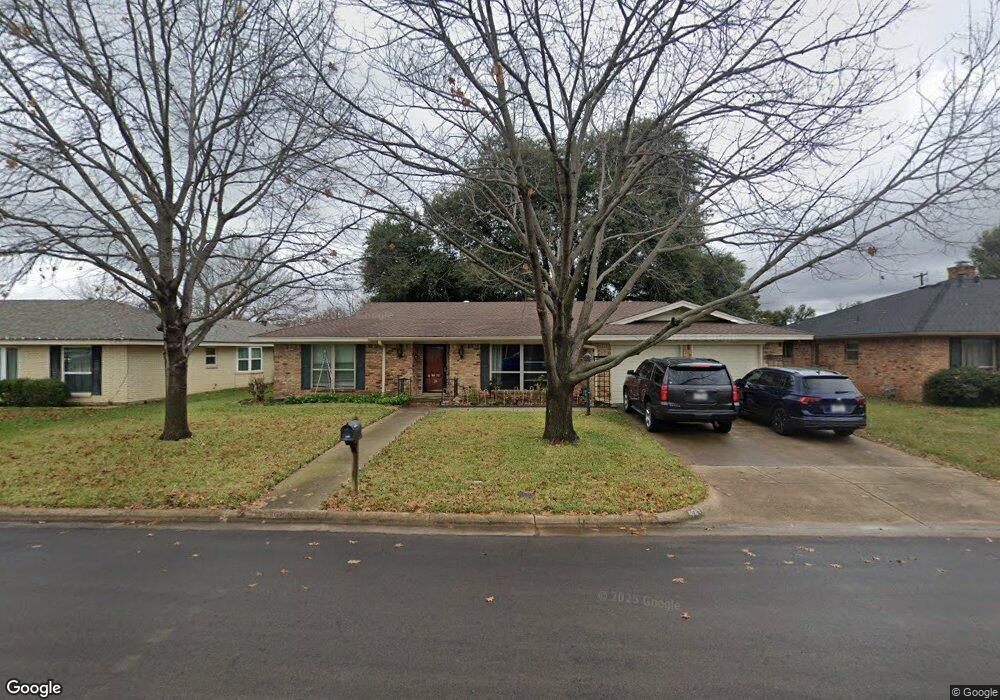 421 Brookview Dr, Hurst, TX 76054 - photo 1