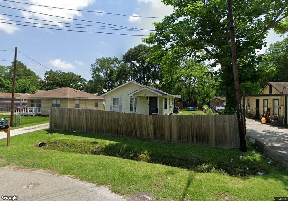 9014 Grady St, Houston, TX 77016 - photo 1