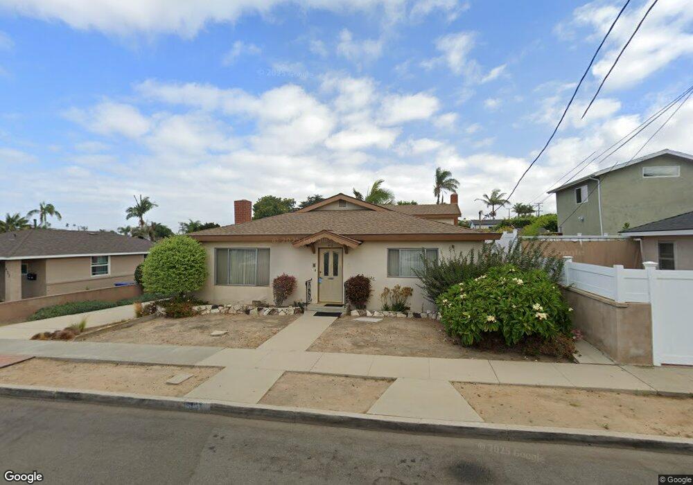 411 W Maple Ave, El Segundo, CA 90245 - photo 1