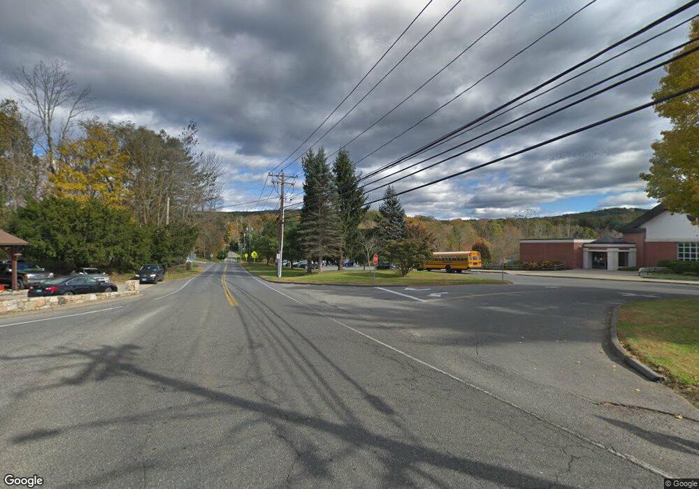 0 Withheld unit F984680, Sherman, CT 06784 - photo 1