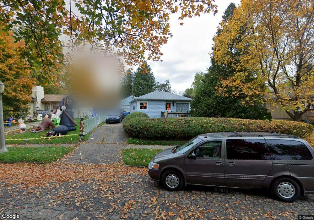 727 Hunter Blvd, Lansing, MI 48910 - photo 1