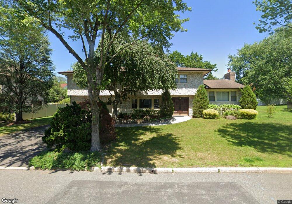 10 S Virginia Ct, Englewood Cliffs, NJ 07632 - photo 1