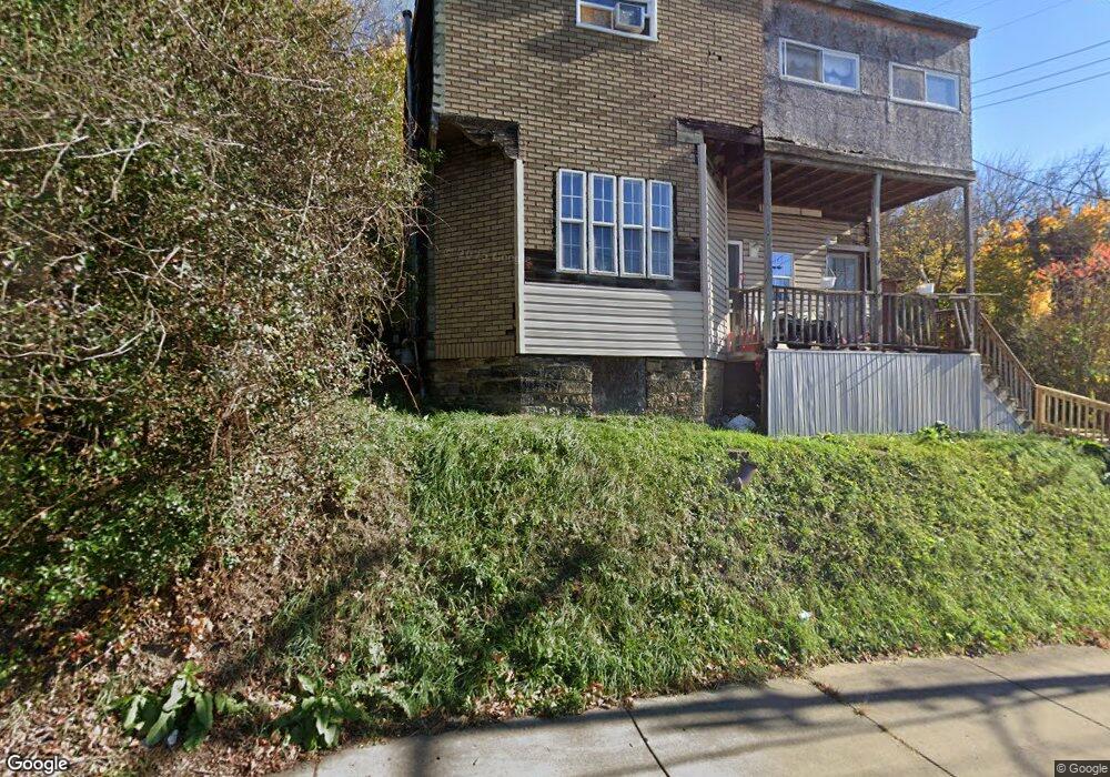 142 N 2nd St, West Newton, PA 15089 - photo 1