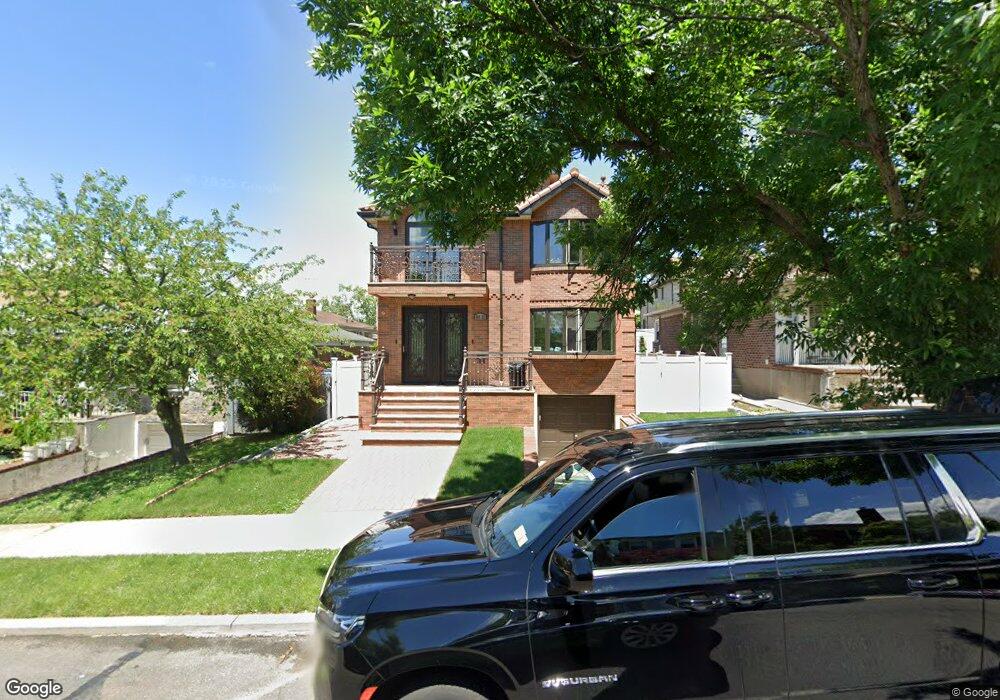 16021 21st Rd, Whitestone, NY 11357 - photo 1