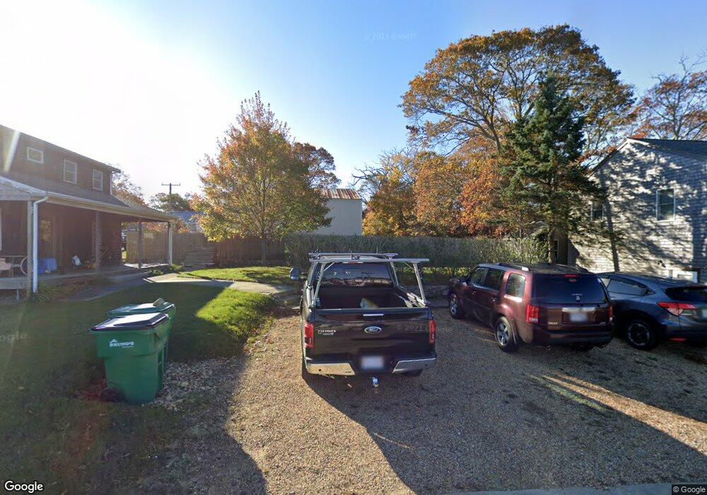 11 W William St, Vineyard Haven, MA 02568 - photo 1