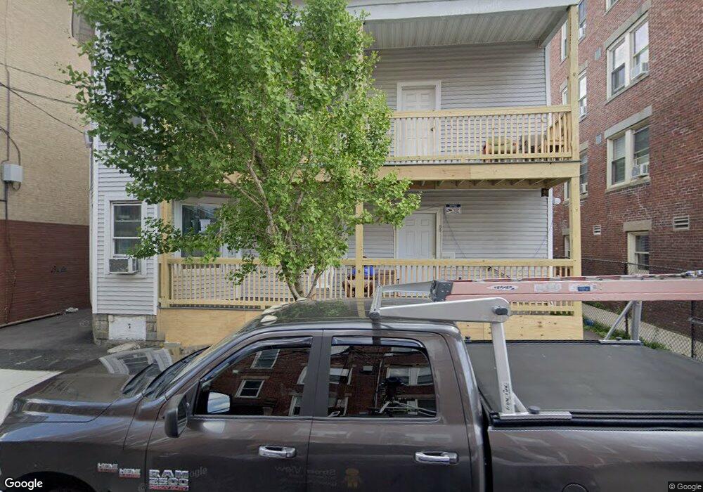 58 Palmer St, Salem, MA 01970 - photo 1