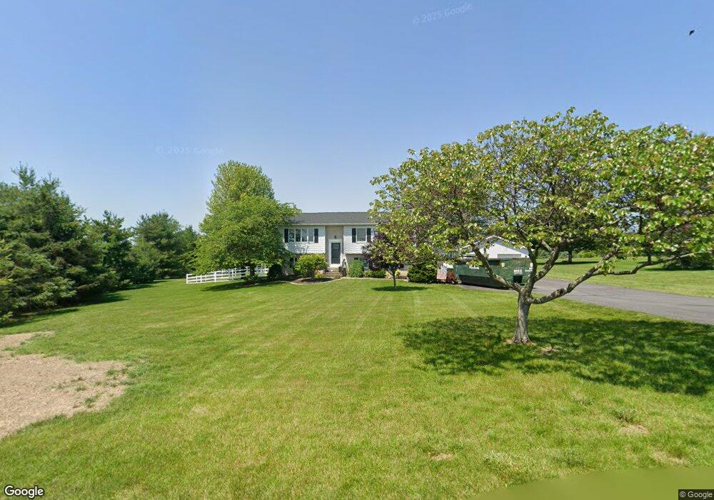 5918 Bottom Rd, Slatington, PA 18080 - photo 1