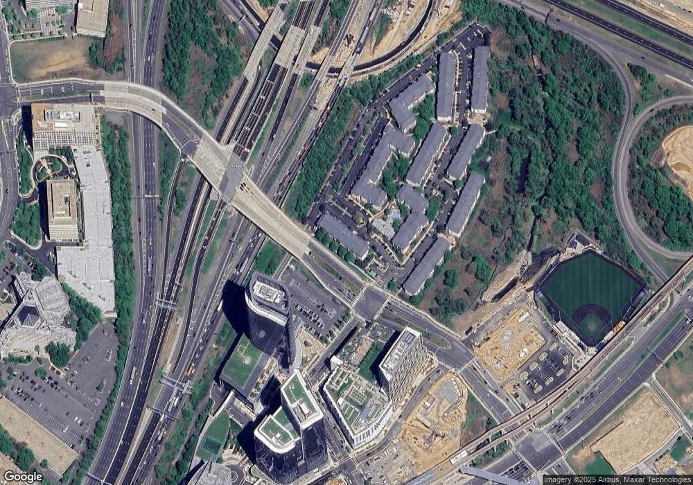 The Gates Of McLean unit 10403, McLean, VA 22102 - photo 1