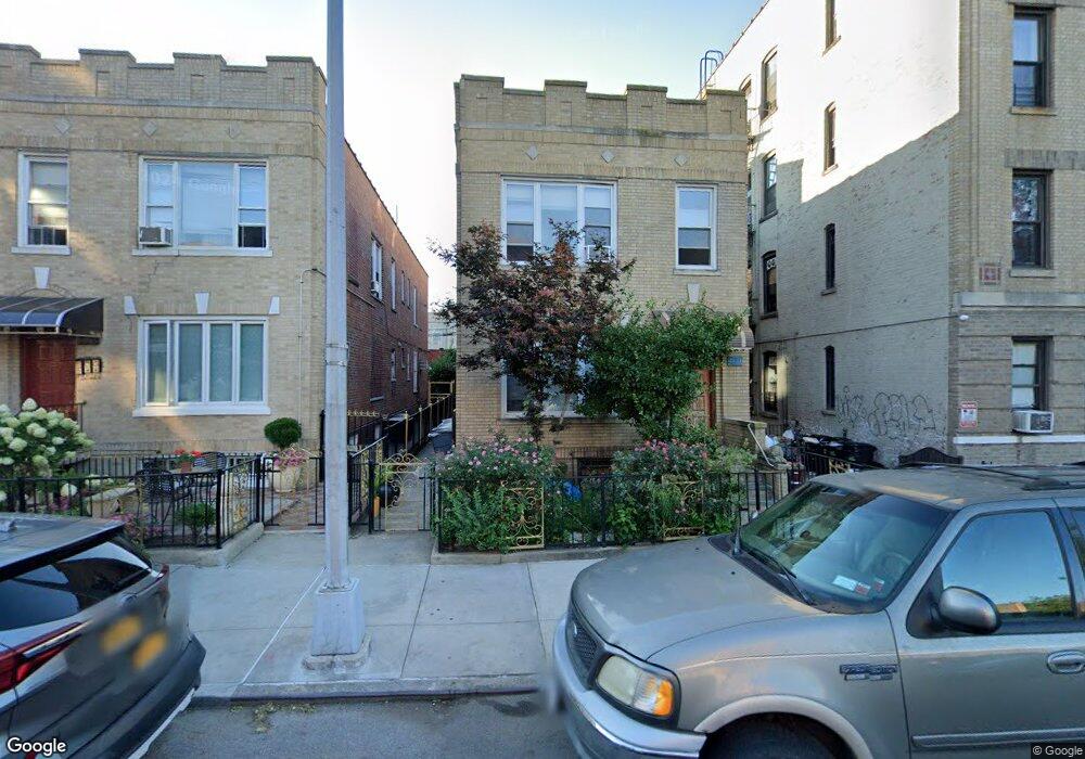 unlisted-address, Long Island City, NY 11103 - photo 1