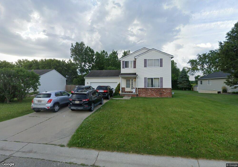 9408 Sandy Hollow Ln unit 51, Davison, MI 48423 - photo 1