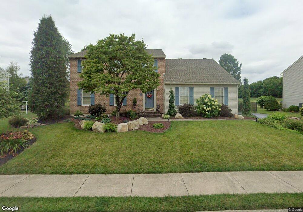 4551 Cairo Dr, Whitehall, PA 18052 - photo 1