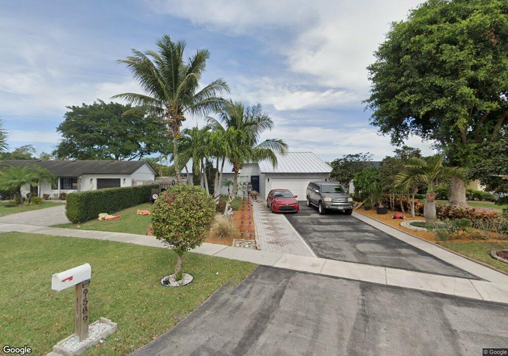 9589 Saddlebrook Dr, Boca Raton, FL 33496 - photo 1