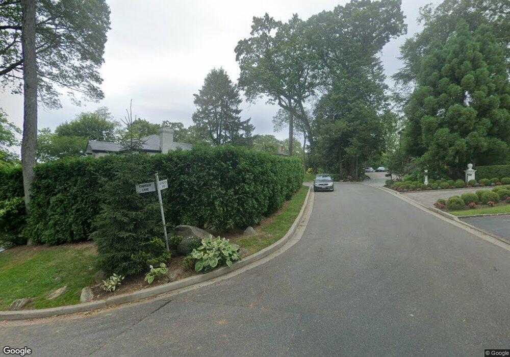 40 Soundview Crest, Manhasset, NY 11030 - photo 1