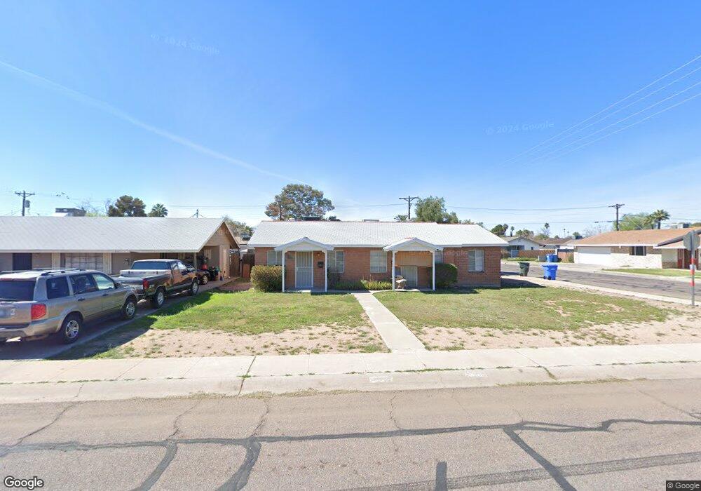 2124 N 28th Place, Phoenix, AZ 85008 - photo 1