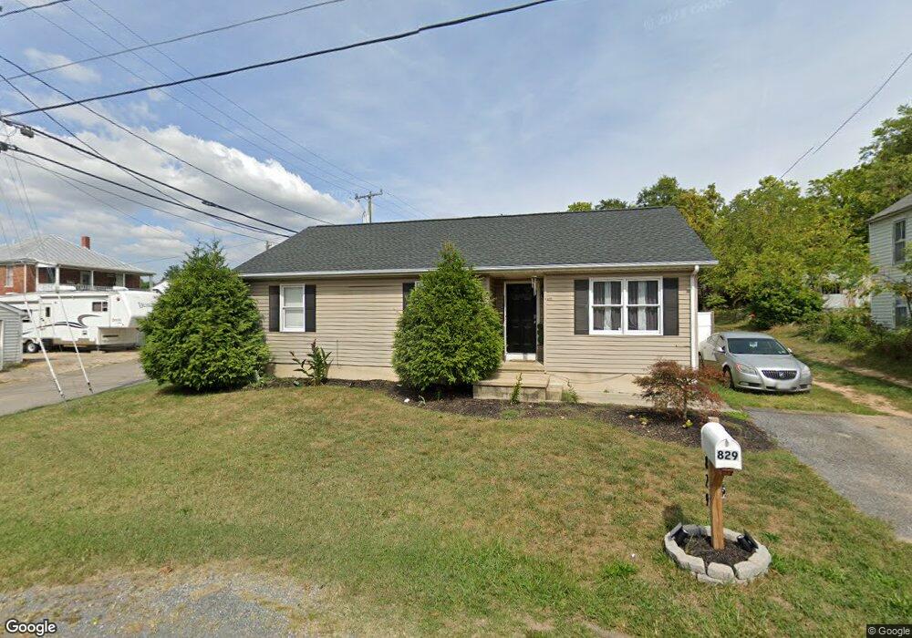 829 7th St, Waynesboro, VA 22980 - photo 1