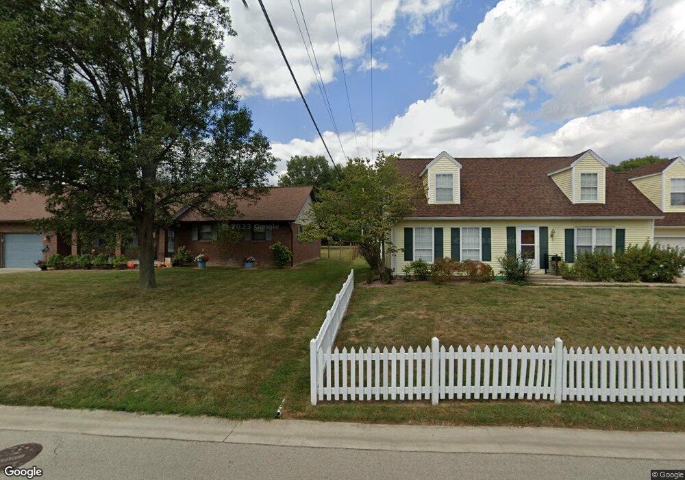 54 N Lakewood Dr, Effingham, IL 62401 - photo 1