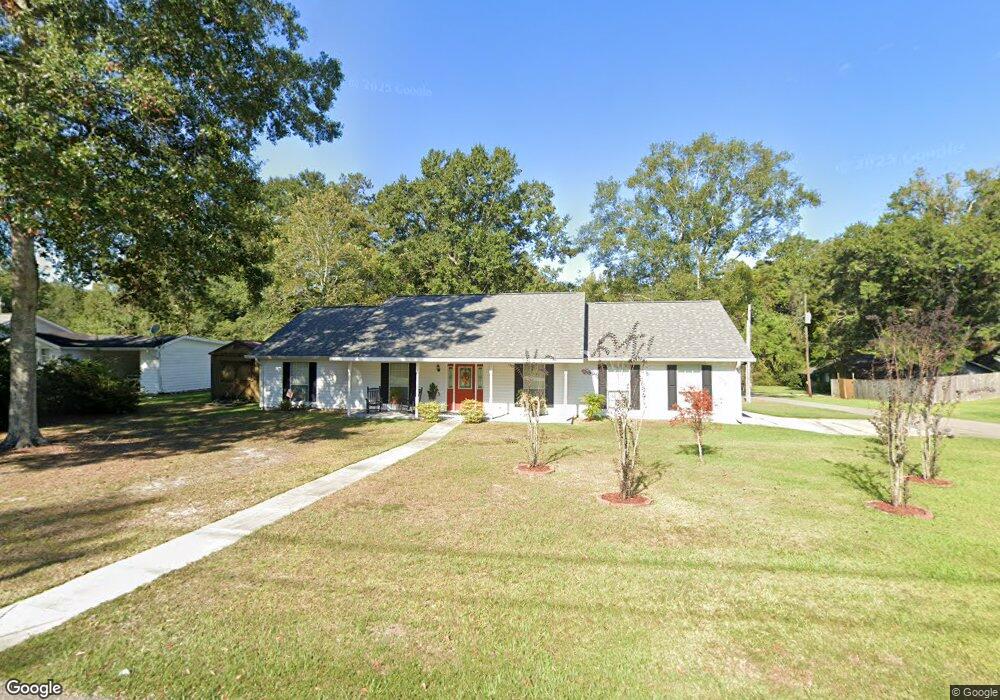 805 N Magnolia St, Picayune, MS 39466 - photo 1