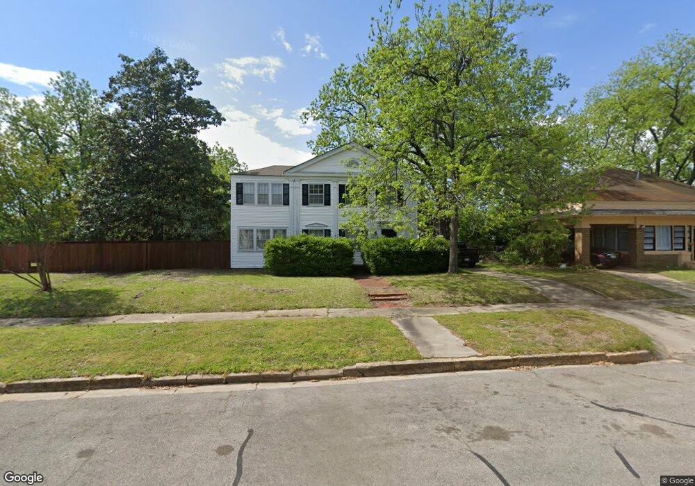 1216 W Gandy St, Denison, TX 75020 - photo 1