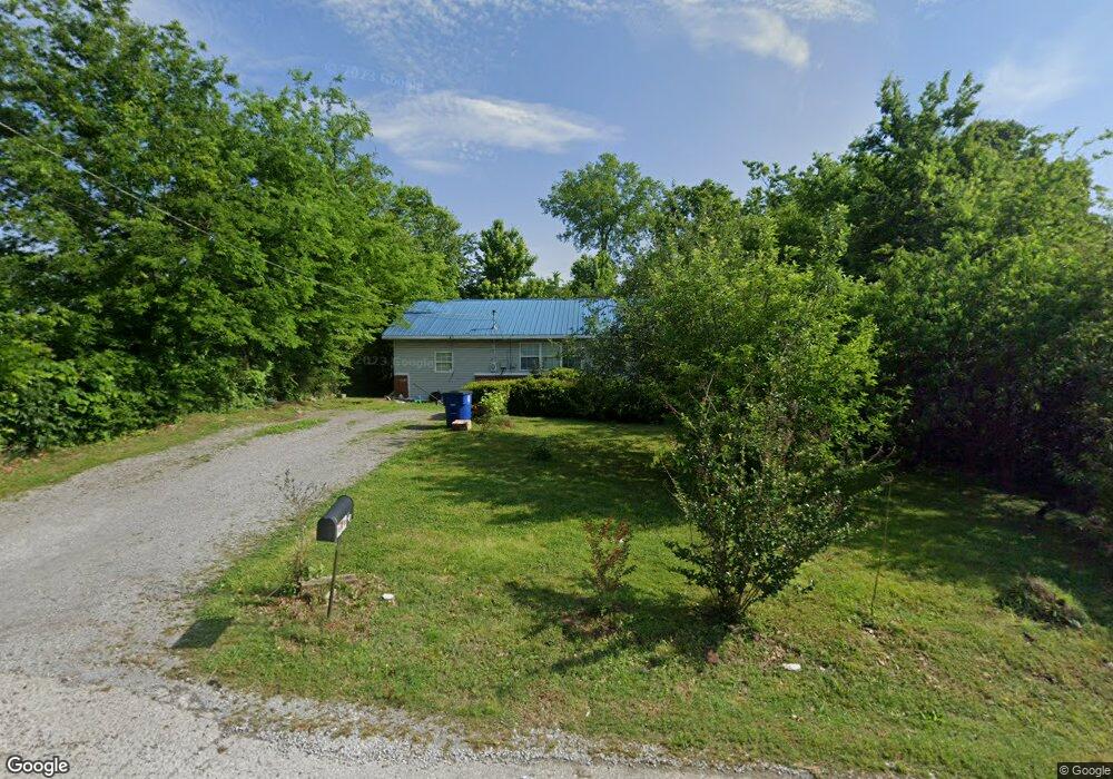 110 1/2 Wheeler St, Shelbyville, TN 37160 - photo 1