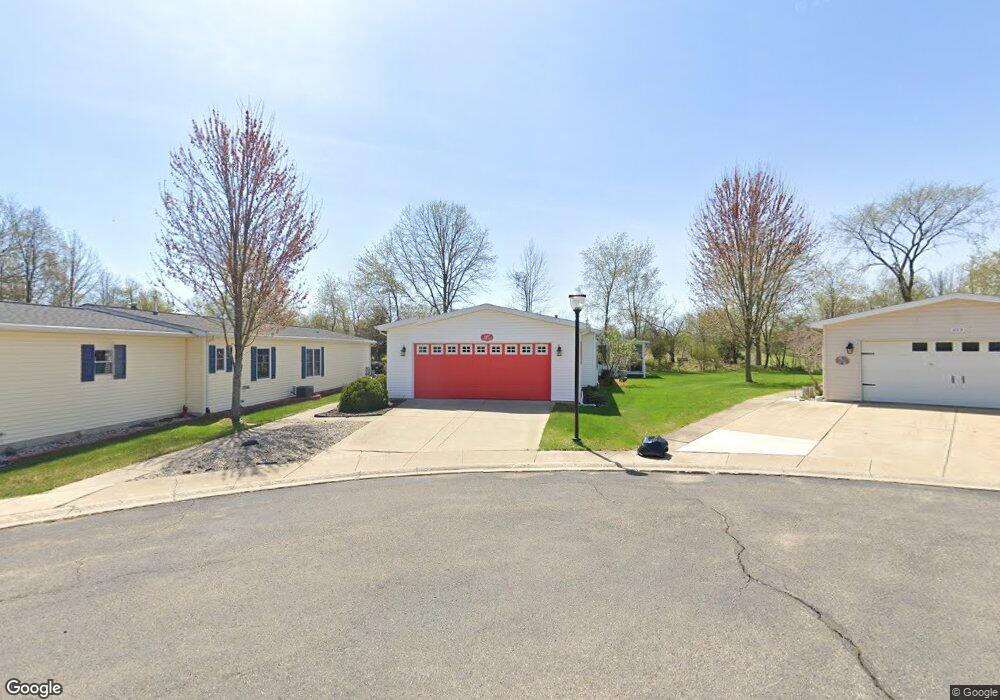 887 Tupper Ct, Linden, MI 48451 - photo 1