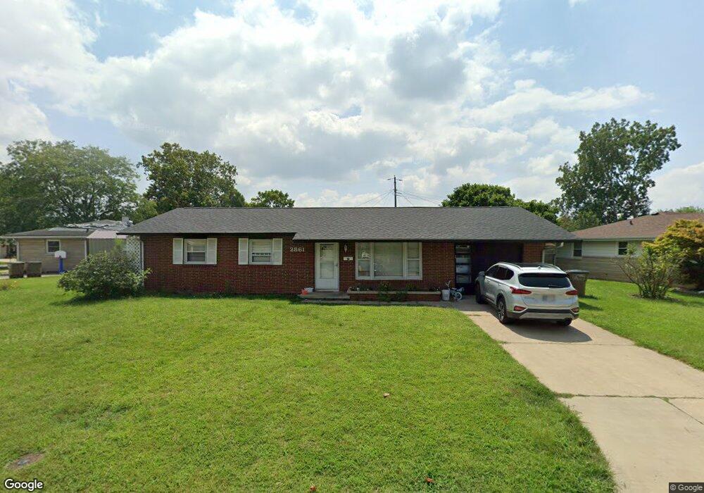 2861 19th St, Columbus, IN 47201 - photo 1