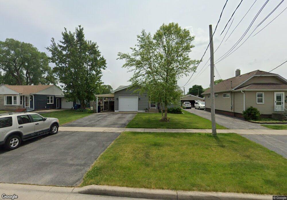 106 Matteson St, Dyer, IN 46311 - photo 1
