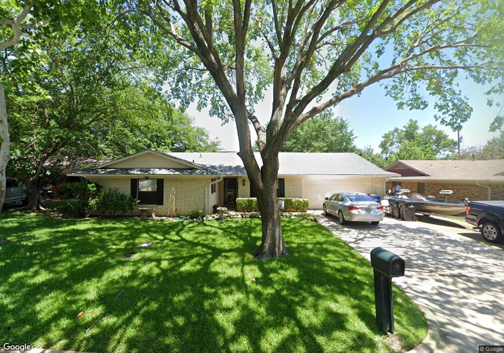 520 Bryan Dr, Denison, TX 75020 - photo 1