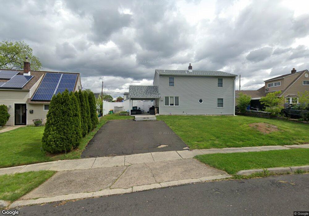 68 Azalea Ln, Levittown, PA 19055 - photo 1