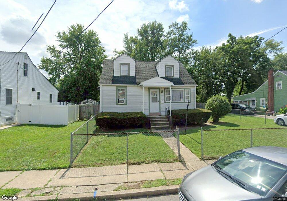 504 Pershing Ave, Darby, PA 19023 - photo 1