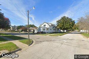 813 Nash St, Aplington, IA 50604
