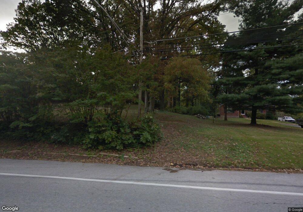 822 Sulphur Spring Rd, Halethorpe, MD 21227 - photo 1