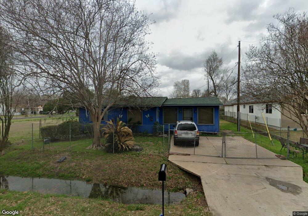 2214 Esther Dr, Houston, TX 77088 - photo 1