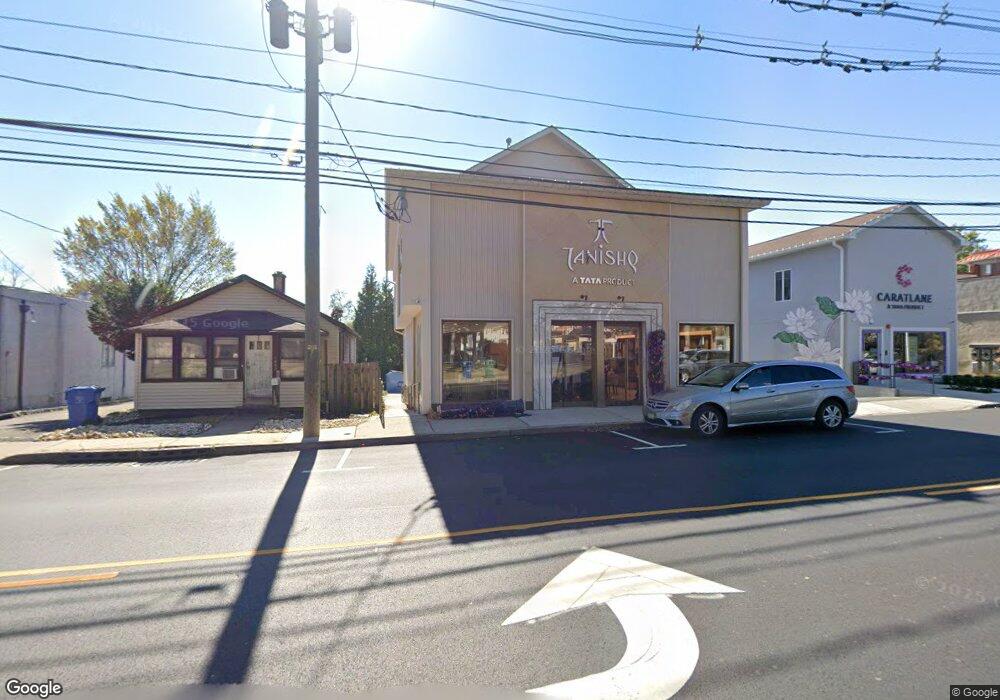 1429 Oak Tree Rd unit A, Woodbridge Township, NJ 08830 - photo 1