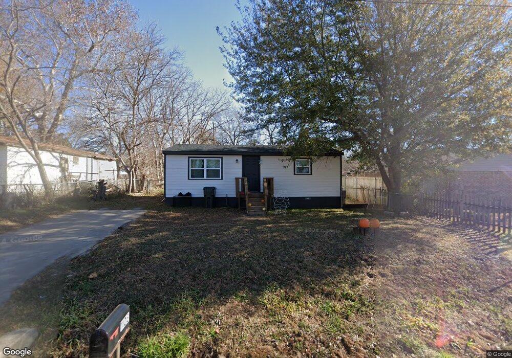 1123 N Kern Ave, Okmulgee, OK 74447 - photo 1
