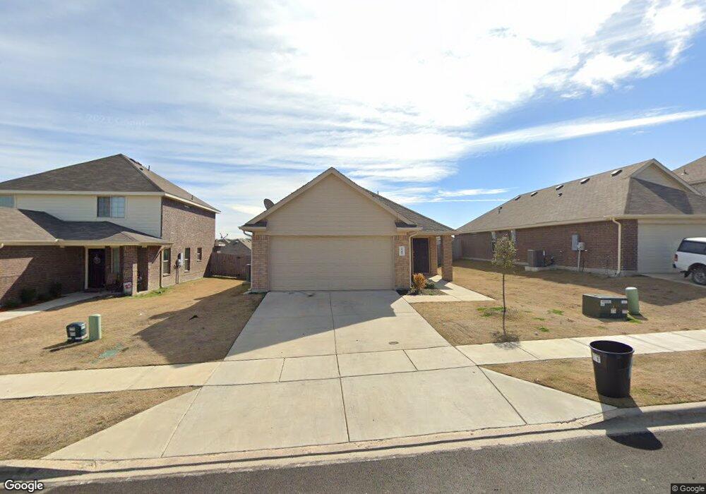 1701 Bobolink Dr, Ennis, TX 75119 - photo 1