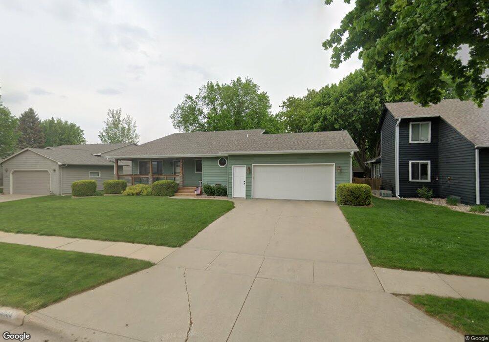 4904 E Havenhill Dr, Sioux Falls, SD 57110 - photo 1