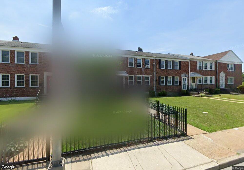 2735 Gwynns Falls Pkwy, Baltimore, MD 21216 - photo 1