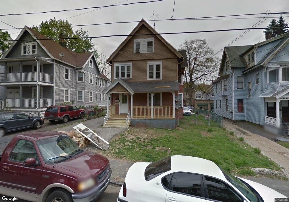 70 Chestnut Ave, Waterbury, CT 06710 - photo 1