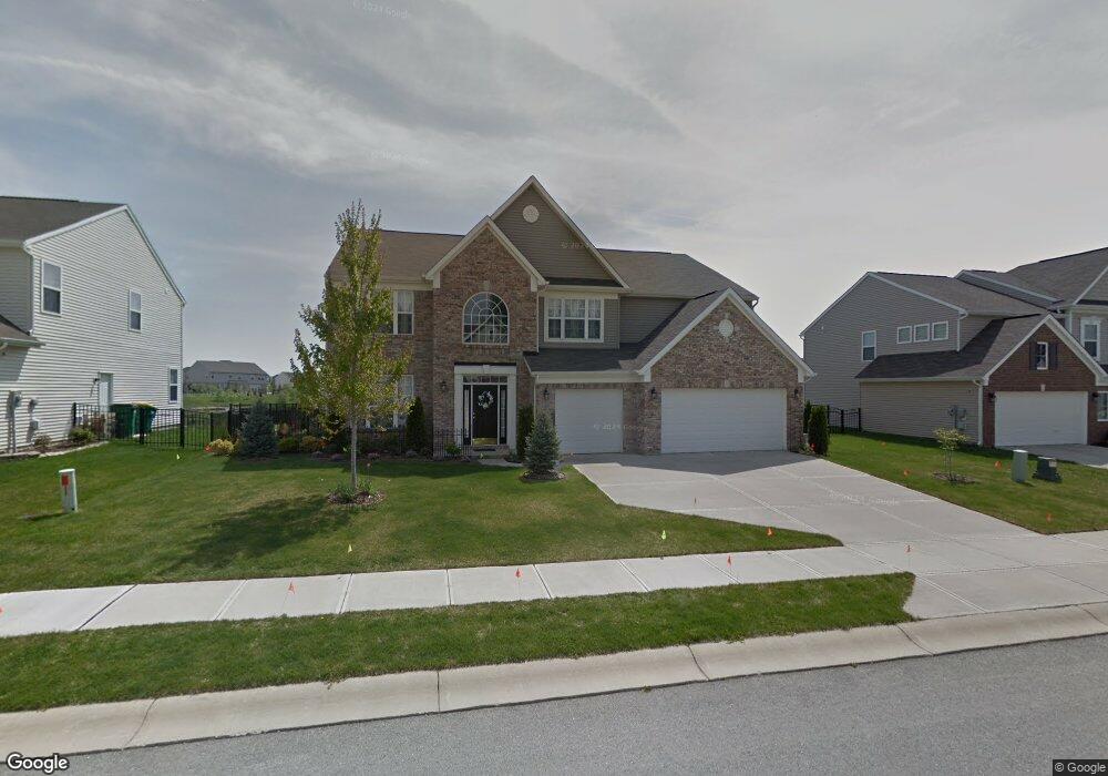 13107 Ambergate Dr, Fishers, IN 46037 - photo 1