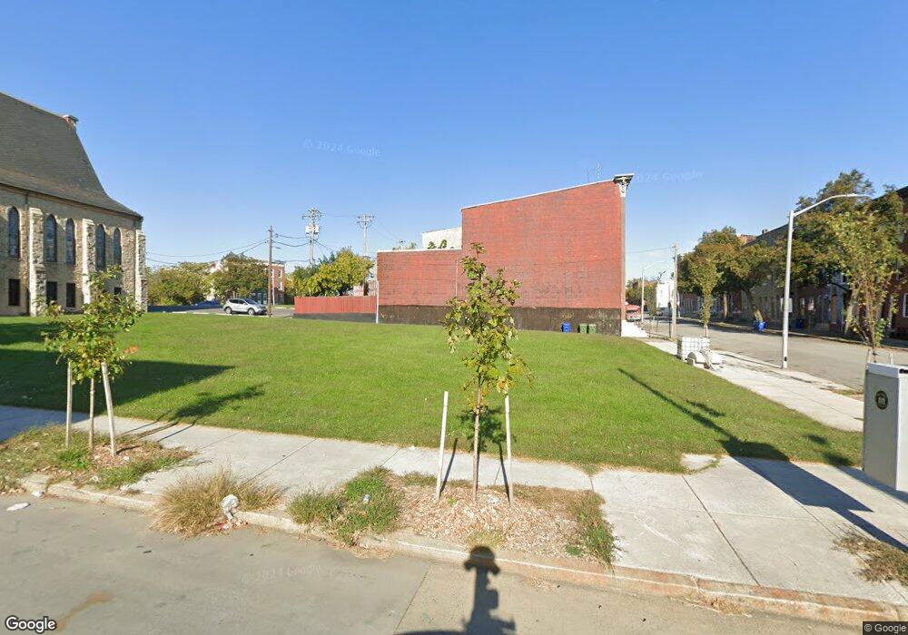 702 W Lafayette Ave, Baltimore, MD 21217 - photo 1