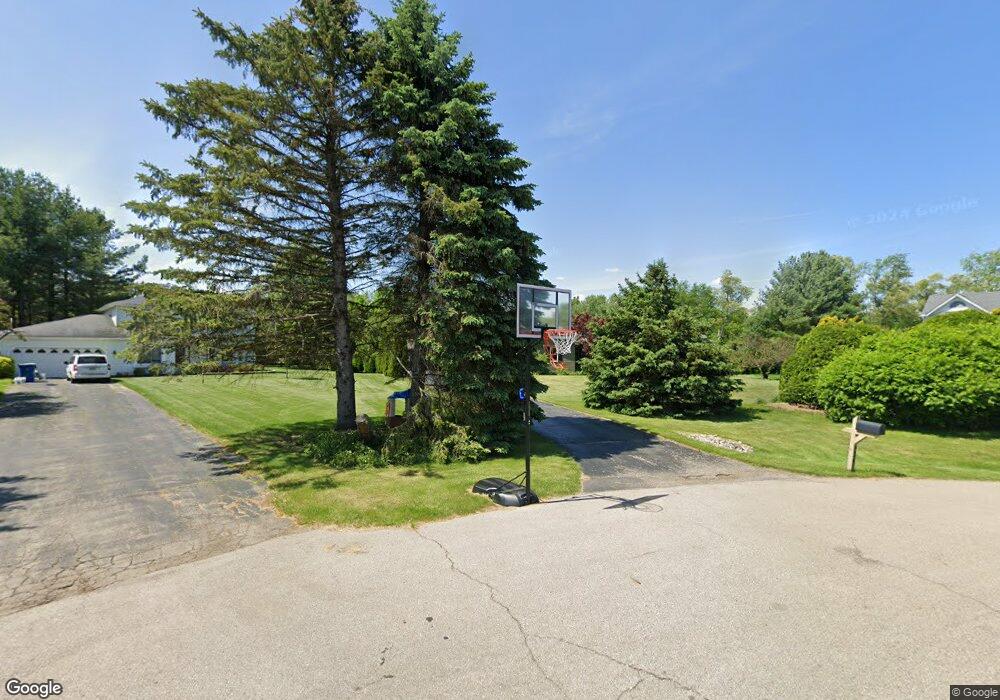 5546 Pebble Ridge Ct, Ann Arbor, MI 48108 - photo 1