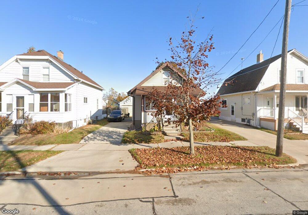 2342 9th St, Two Rivers, WI 54241 - photo 1