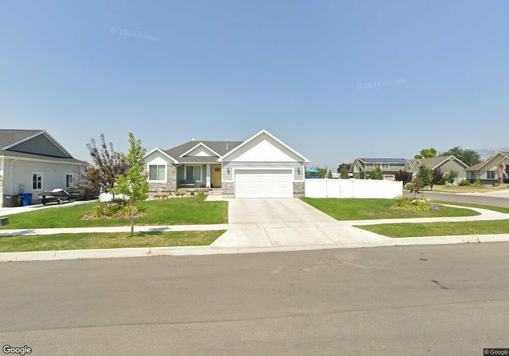 582 W 225 N, Hyrum, UT 84319 - photo 1
