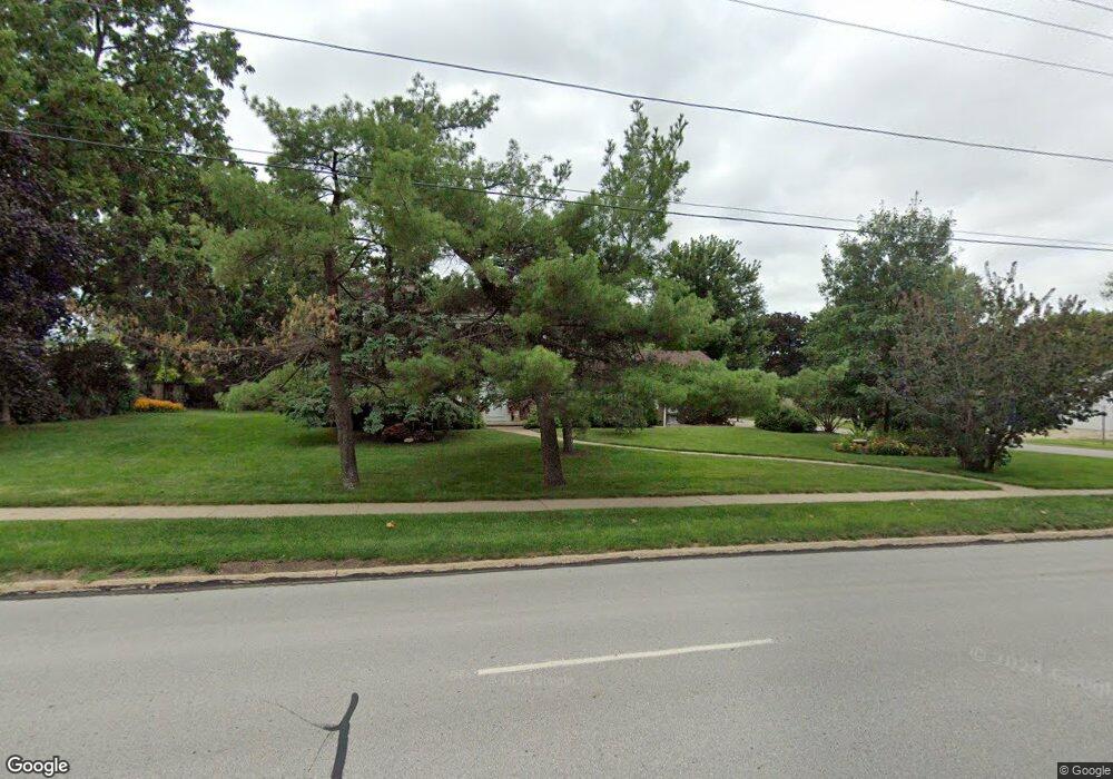 3932 Ashworth Rd, West Des Moines, IA 50265 - photo 1