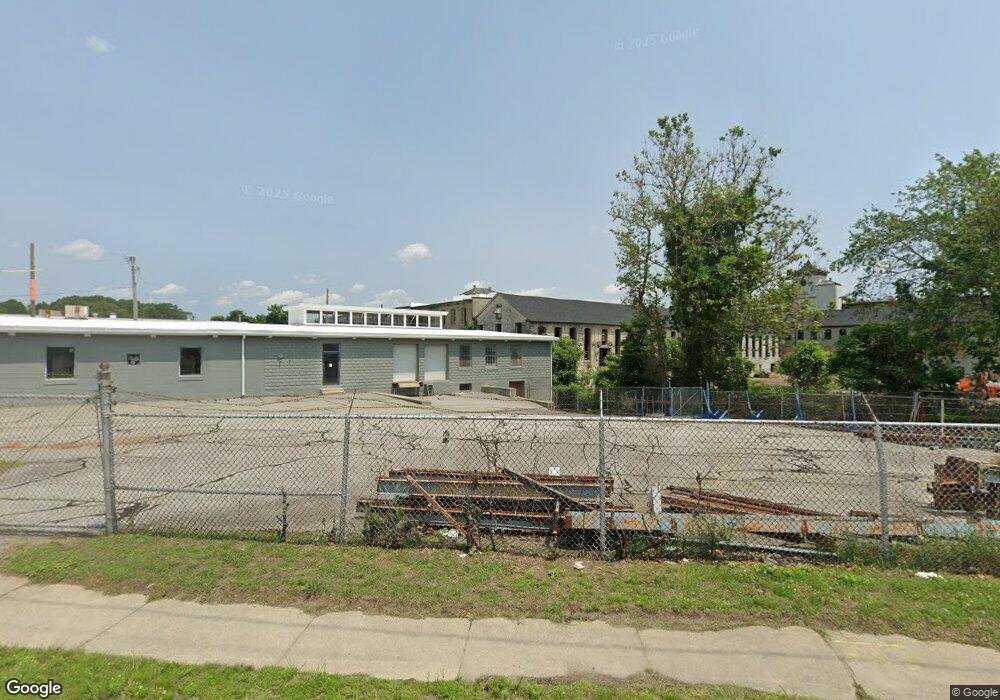 1459 Cranston St, Cranston, RI 02920 - photo 1