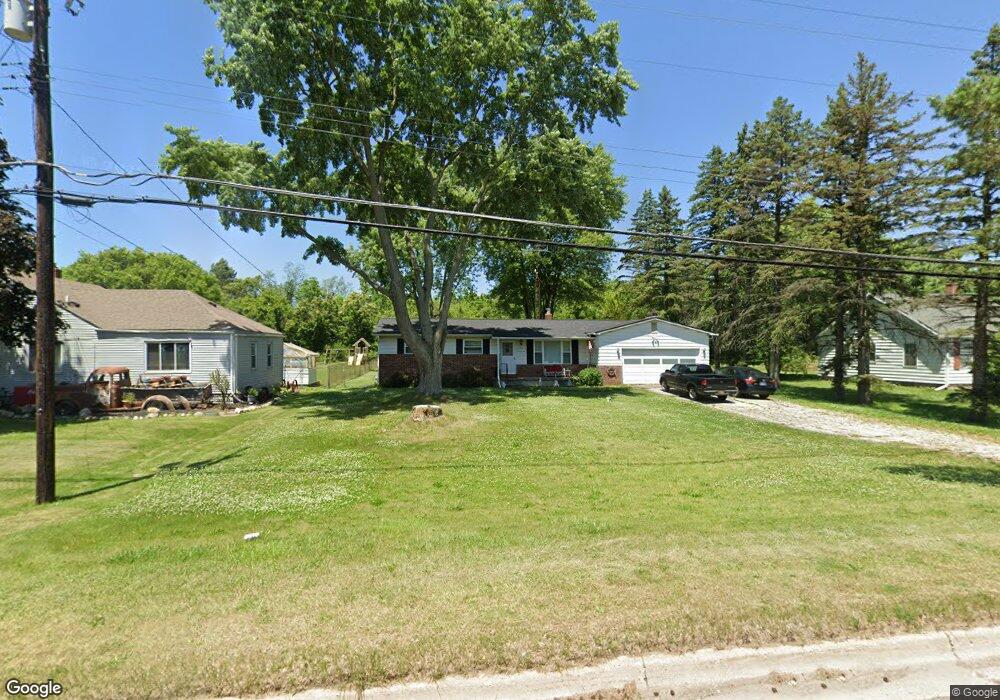 6461 Richfield Rd, Flint, MI 48506 - photo 1