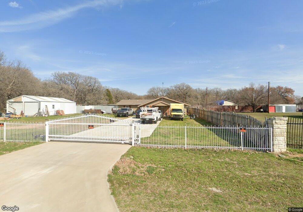 616 Newsom Rd, Azle, TX 76020 - photo 1