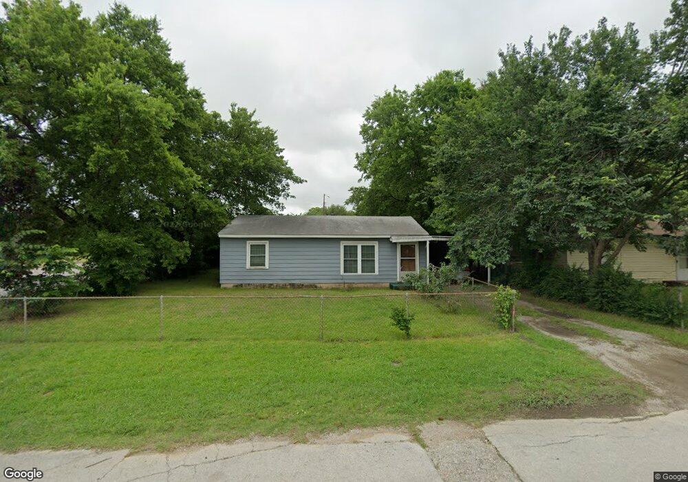 1408 12th Ave NE, Ardmore, OK 73401 - photo 1