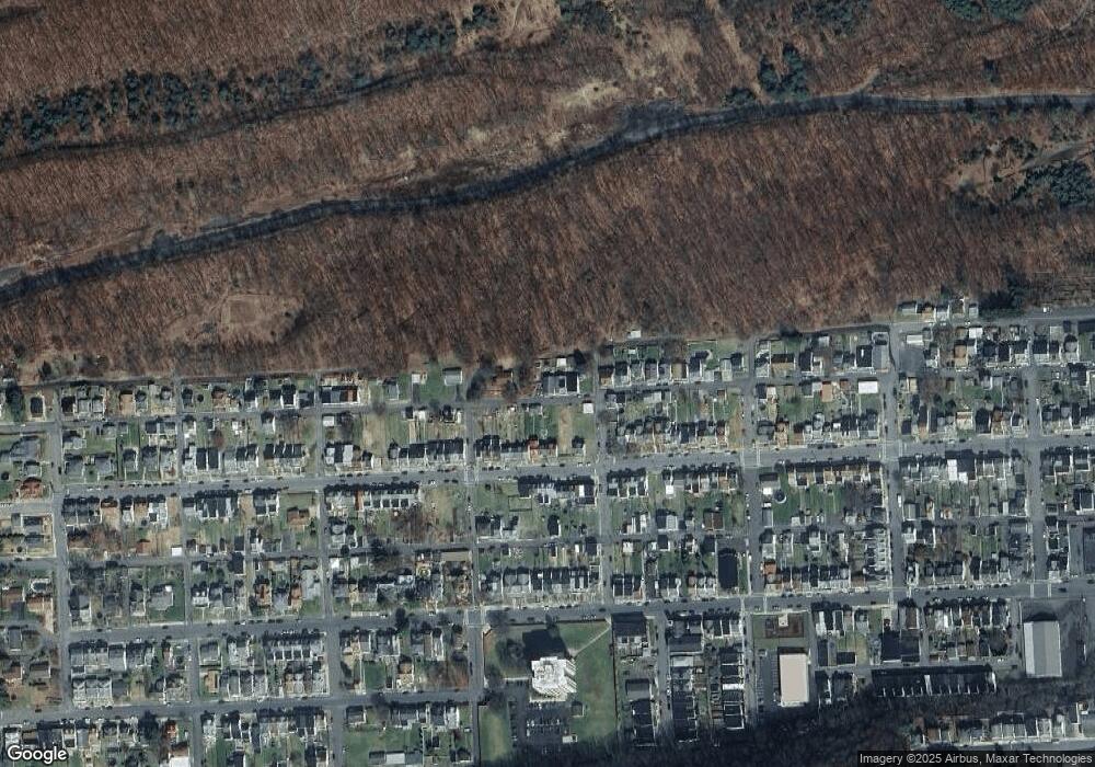 1315 W Independence St, Coal Township, PA 17866 - photo 1